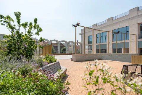 Broekhovenschool buitenkant